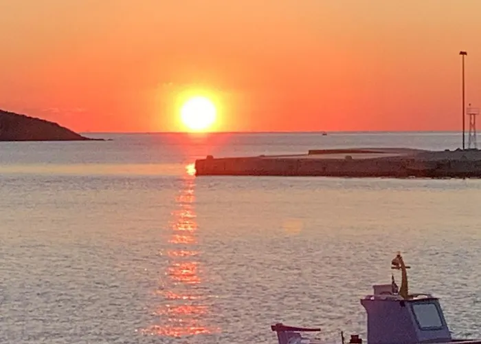 Studios Akrogialli Apartment *